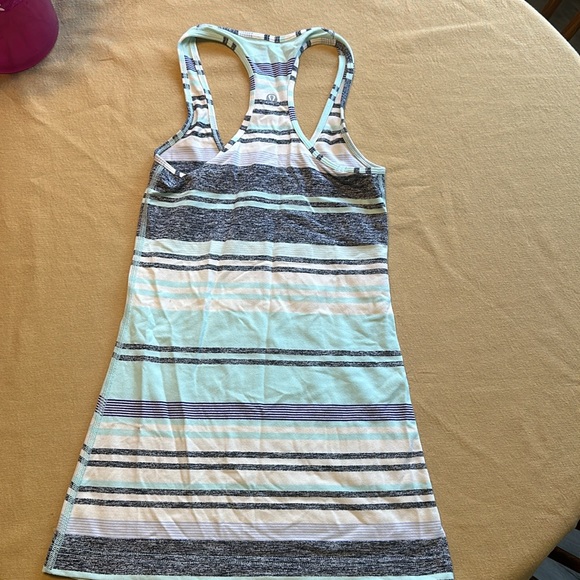 Lululemon Tank - Picture 2 of 3